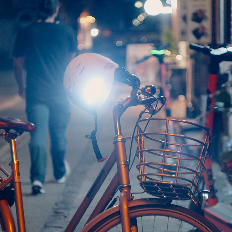 Cykelhjelm med lys
